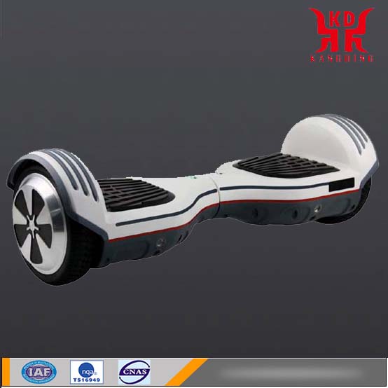 NEW Model China Children's Two-Wheel Drift Electric Twist Balance Car, Entertainment Toys Wholesale